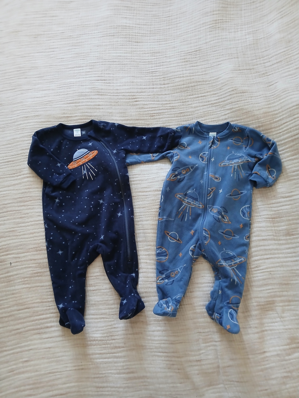 (2/20$) Baby 6 Months Pekkle Space Rocket Footed One-Piece Pajama$